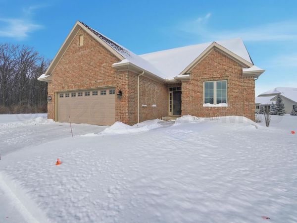 1631 Winterwood Court, Bowling Green, OH 43402