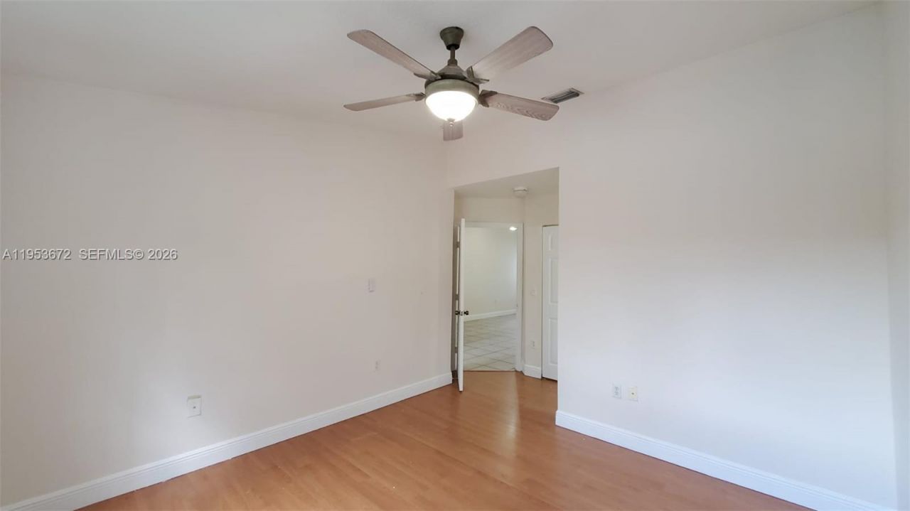 640 NW 79th Ave, Unit 202, Pembroke Pines, FL 33024 Photo