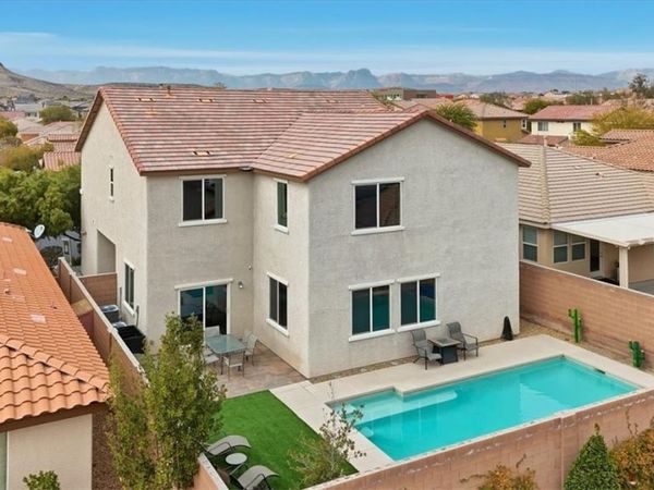 10368 Saddle Mountain Street, Las Vegas, NV 89178