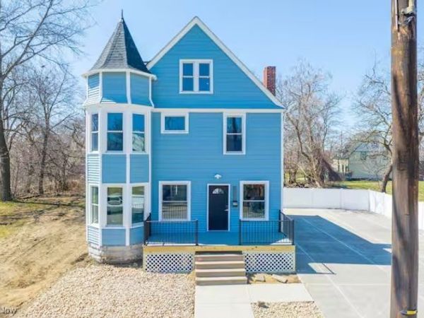 2164 E 87th Street, Cleveland, OH 44106