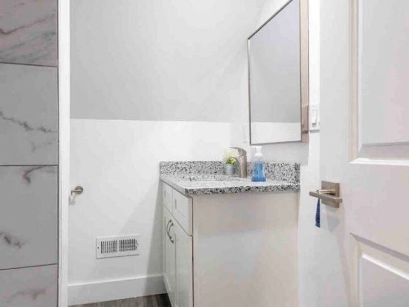 2164 E 87th Street, Cleveland, OH 44106 Photo 41