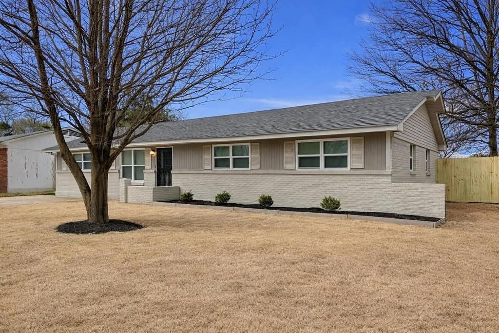 1501 S Mcauley, West Memphis, AR 72301 Main Photo