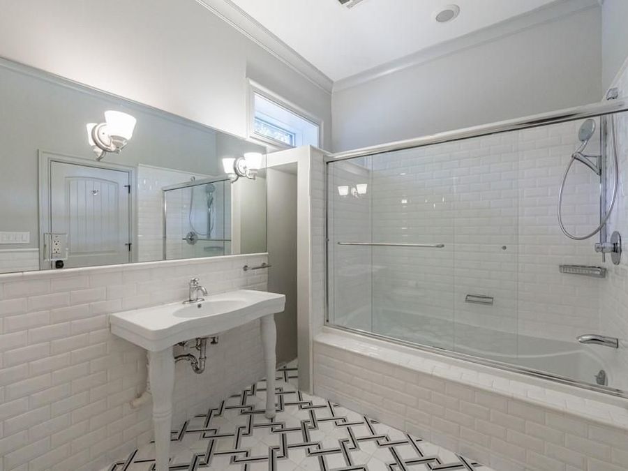 Property Image 81