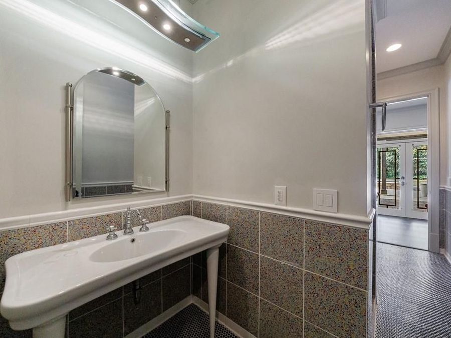 Property Image 82
