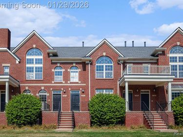 3253 Newbury Place, Troy, MI 48084