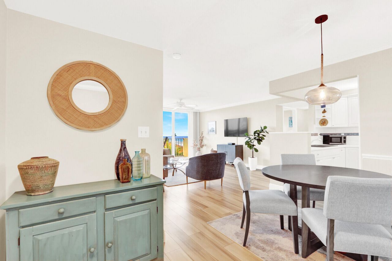 630 Ocean Drive, Unit 505, Juno Beach, FL 33408 Photo