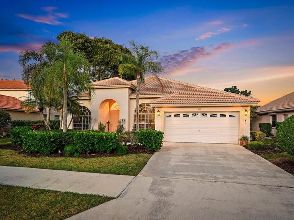 315 Timberwood Court, Palm Beach Gardens, FL 33418
