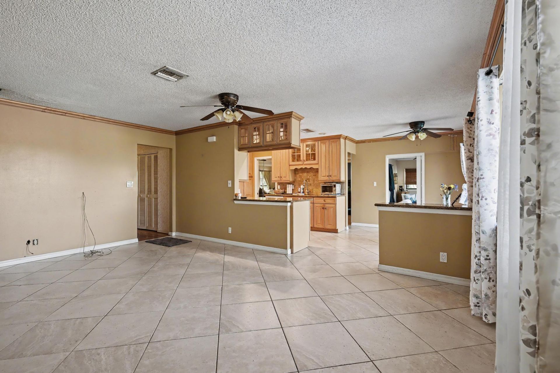8231 NW 6th Court, Coral Springs, FL 33071 Photo