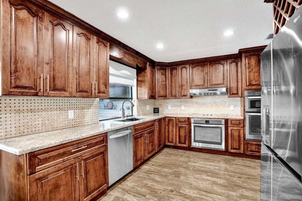 326 NW 101st Terrace, Coral Springs, FL 33071 Photo