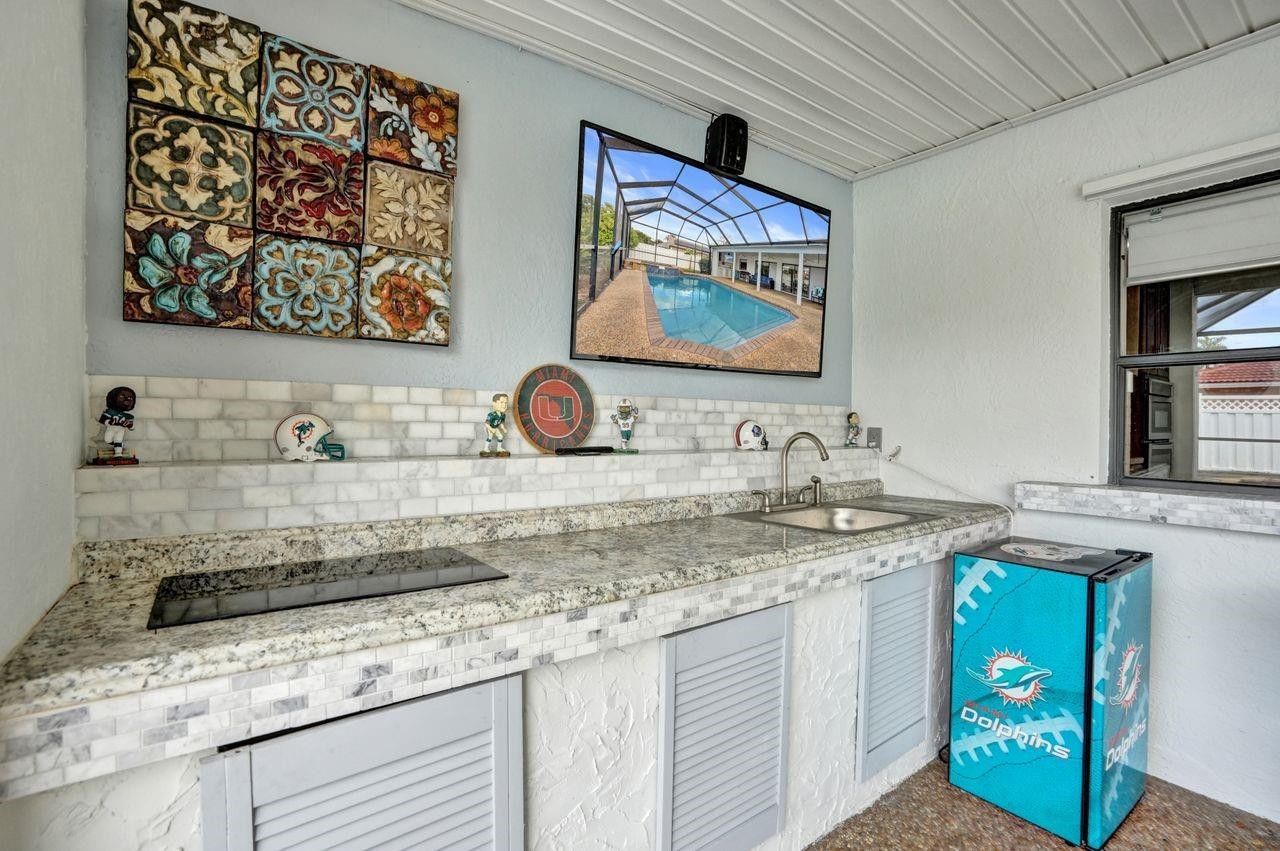 326 NW 101st Terrace, Coral Springs, FL 33071 Photo