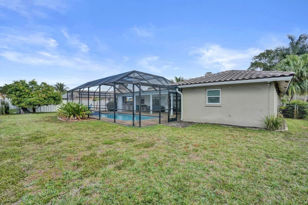 326 NW 101st Terrace, Coral Springs, FL 33071 Photo