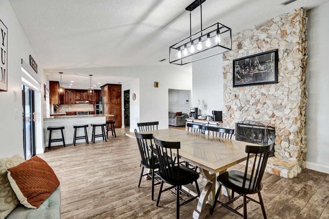 326 NW 101st Terrace, Coral Springs, FL 33071 Photo