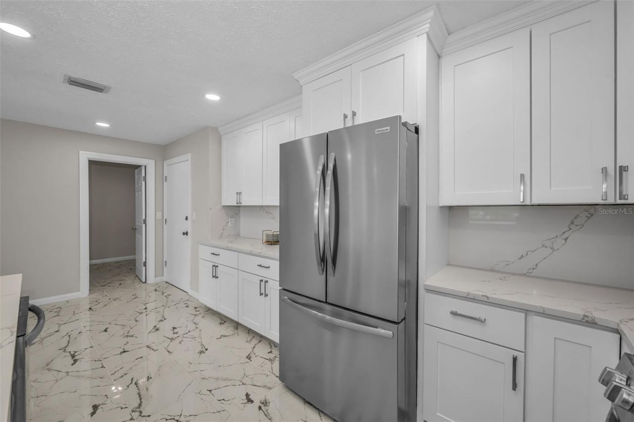 100 Bluff View Drive, Unit 604C, Belleair Bluffs, FL 33770 Photo