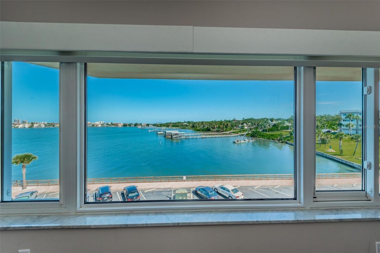 100 Bluff View Drive, Unit 604C, Belleair Bluffs, FL 33770 Photo