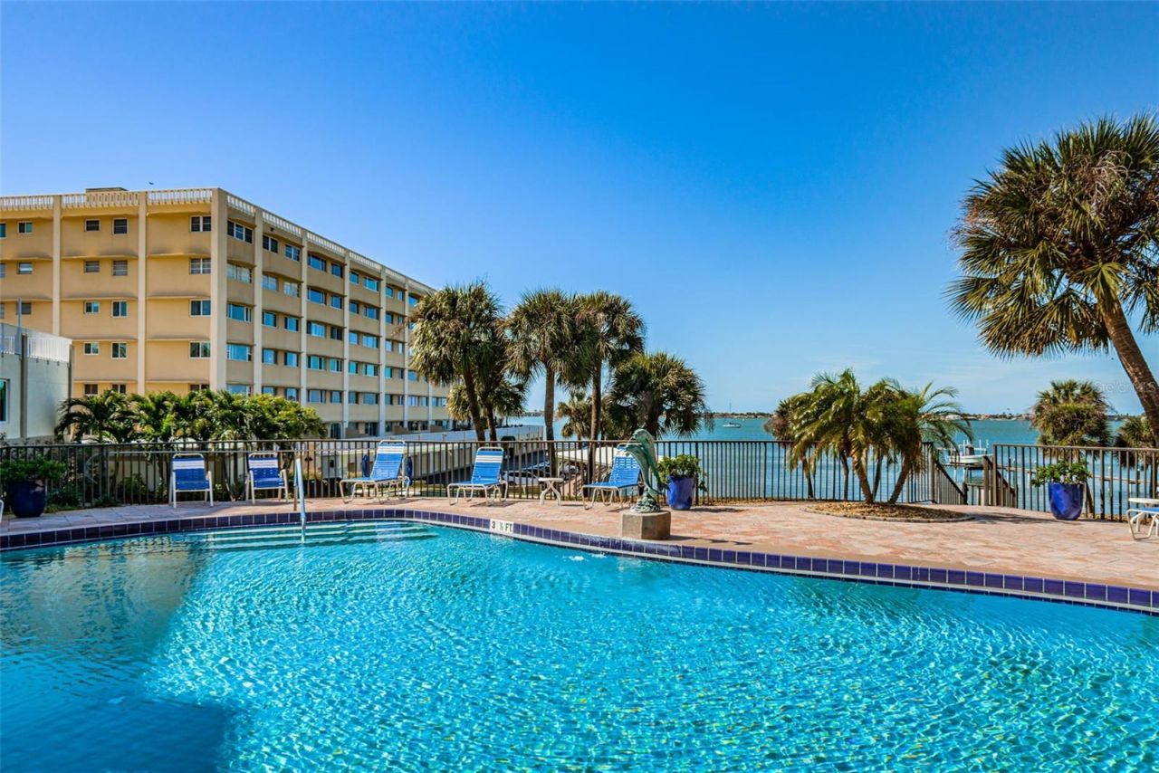 100 Bluff View Drive, Unit 604C, Belleair Bluffs, FL 33770 Photo