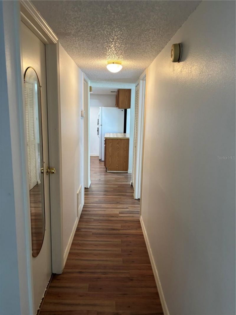 5026 Water Oak Drive, Unit 104, Bradenton, FL 34207 Photo