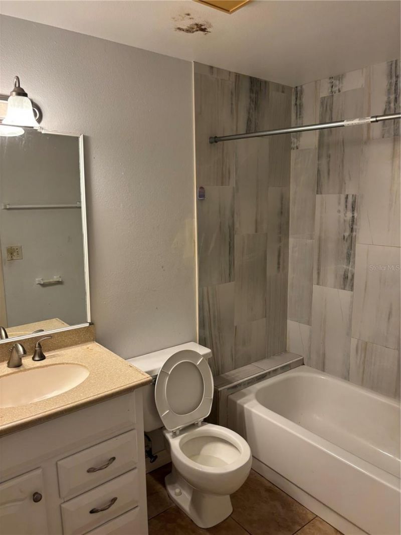 5026 Water Oak Drive, Unit 104, Bradenton, FL 34207 Photo