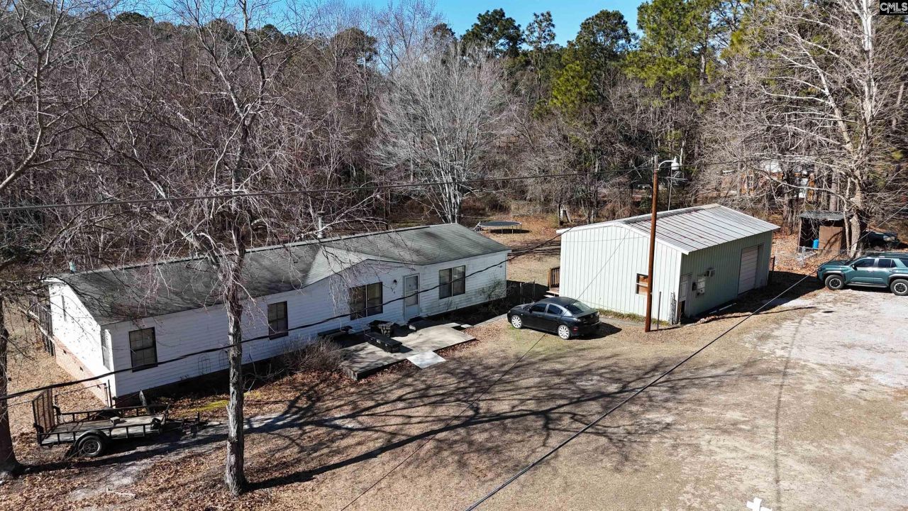 129 Three Pond Lane Photo 8