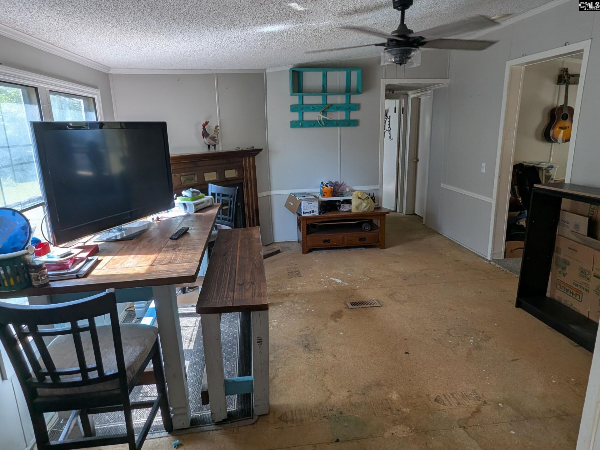 129 Three Pond Lane Photo 9