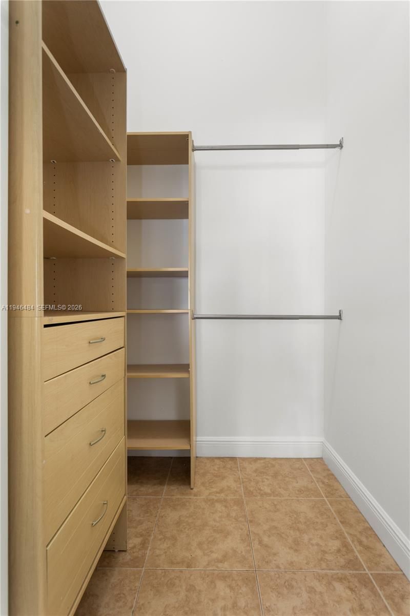 19900 E Country Club Dr, Unit 104, Aventura, FL 33180 Photo