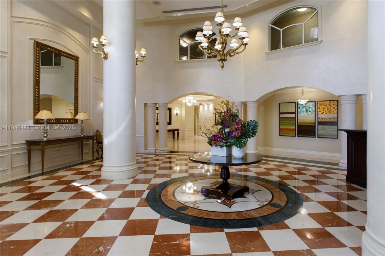 19900 E Country Club Dr, Unit 104, Aventura, FL 33180 Photo