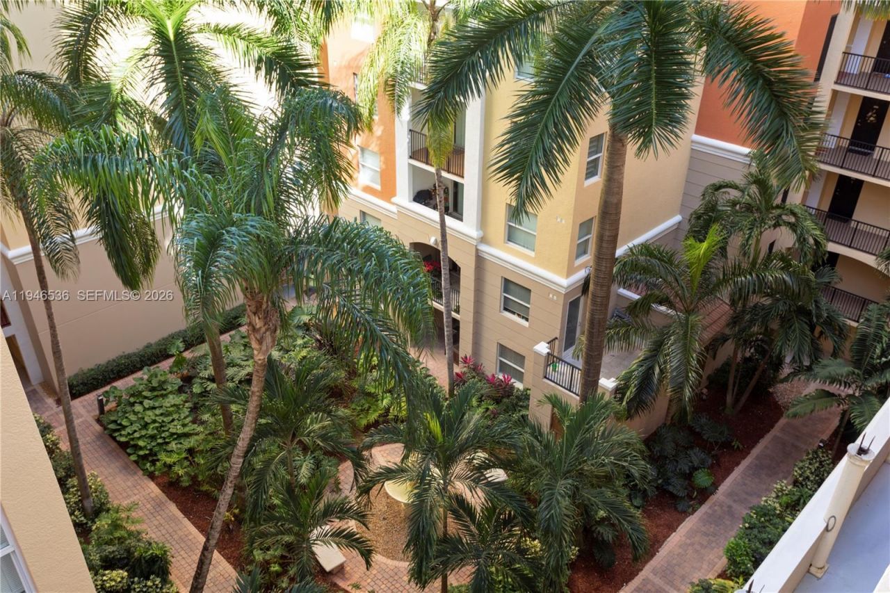 17100 N Bay Rd, Unit 1712, Sunny Isles Beach, FL 33160 Photo