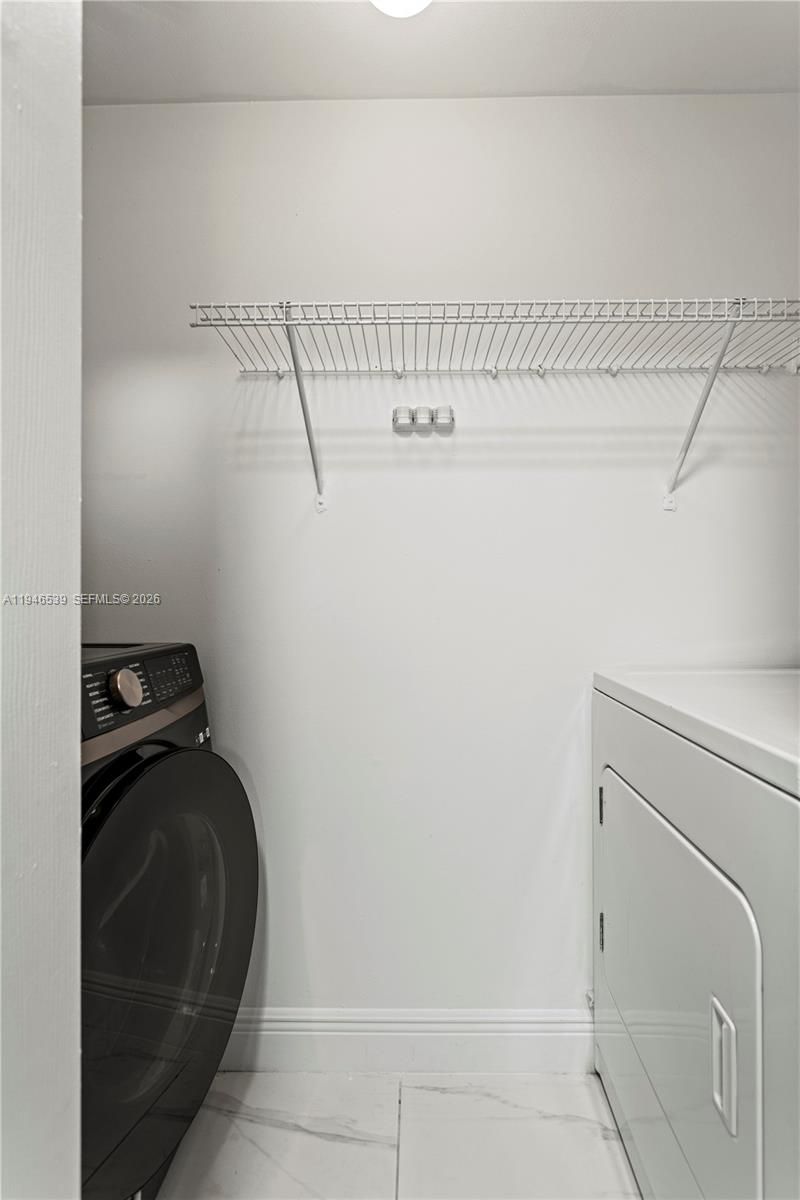 17100 N Bay Rd, Unit 1210, Sunny Isles Beach, FL 33160 Photo