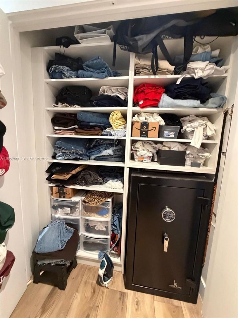 1050 Brickell Ave, Unit 222, Miami, FL 33131 Photo