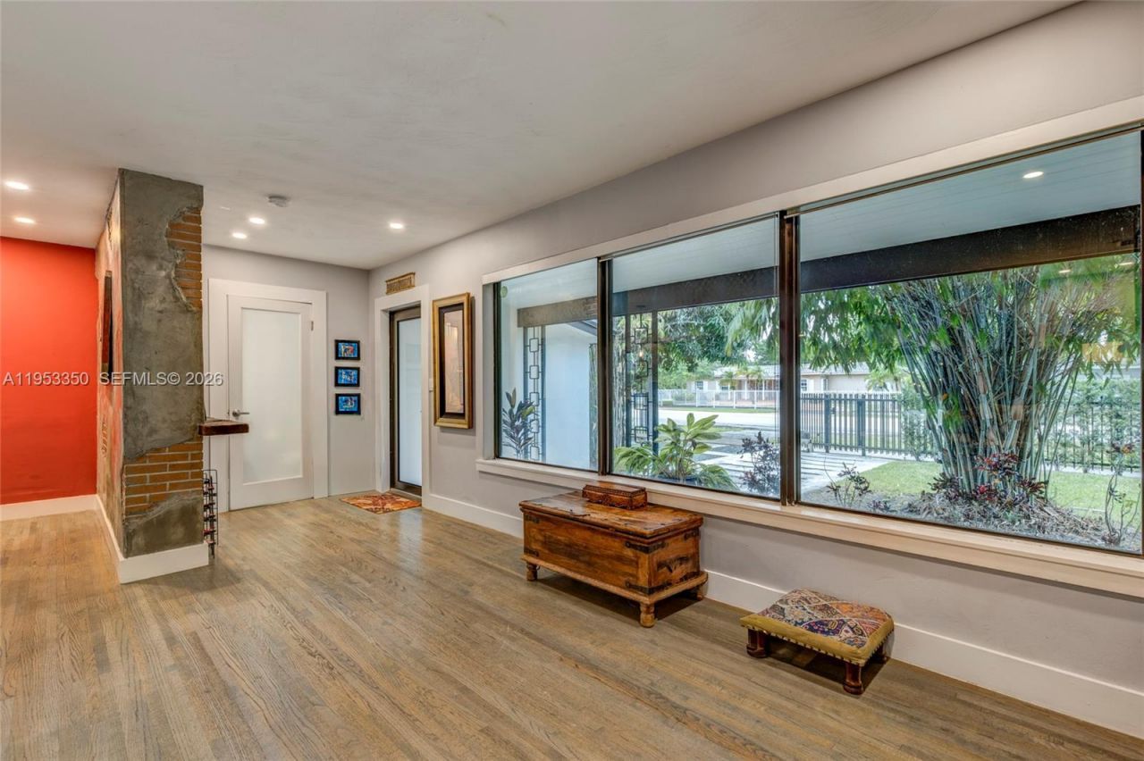 5760 SW 56th St, Miami, FL 33155 Photo