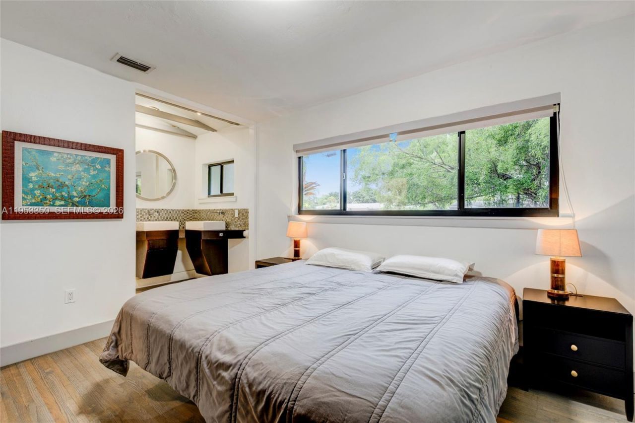 5760 SW 56th St, Miami, FL 33155 Photo