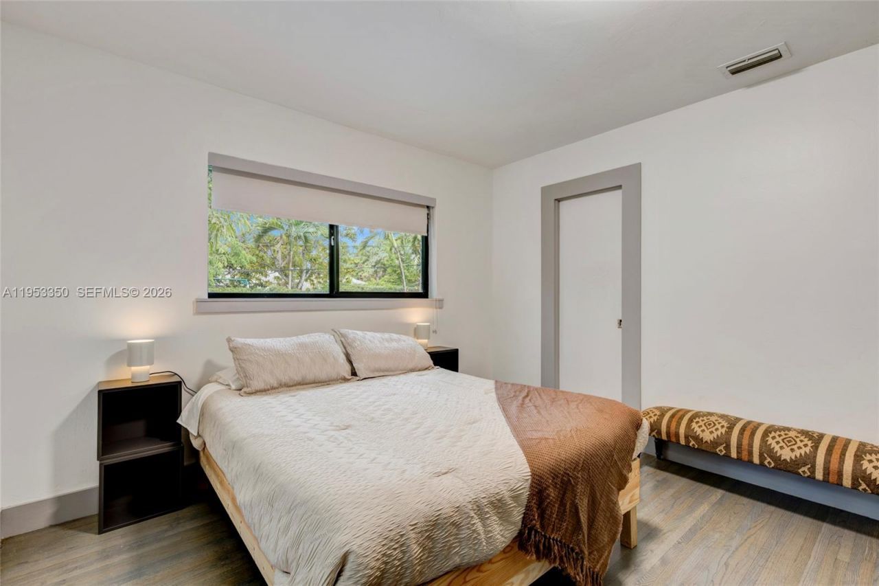 5760 SW 56th St, Miami, FL 33155 Photo