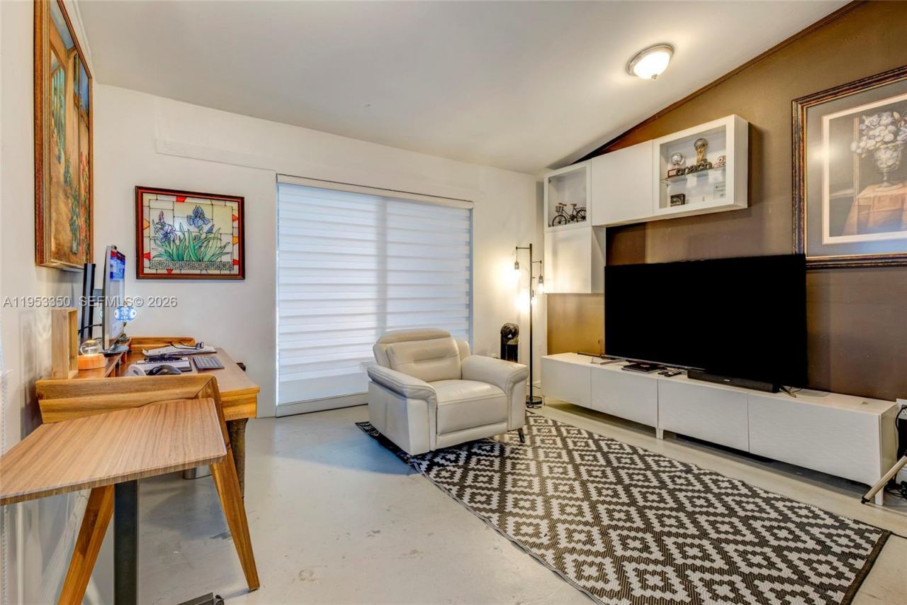 5760 SW 56th St, Miami, FL 33155 Photo