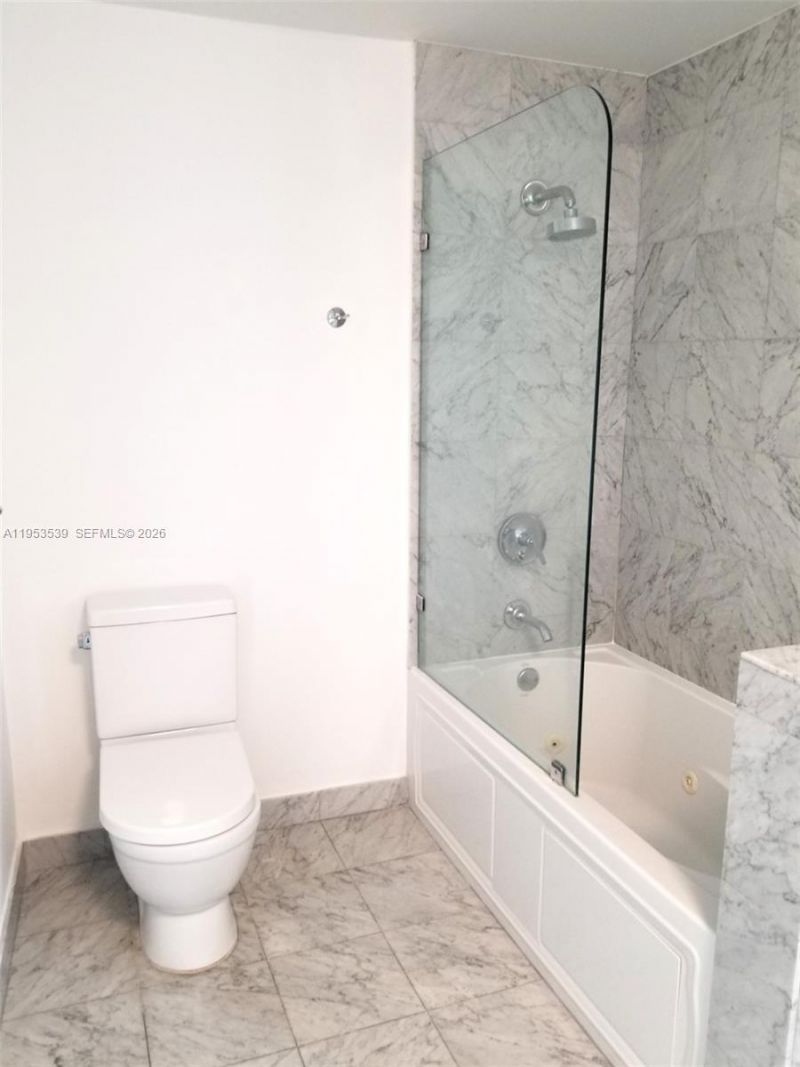 6580 Indian Creek Dr , Unit 201, Miami Beach, FL 33141 Photo