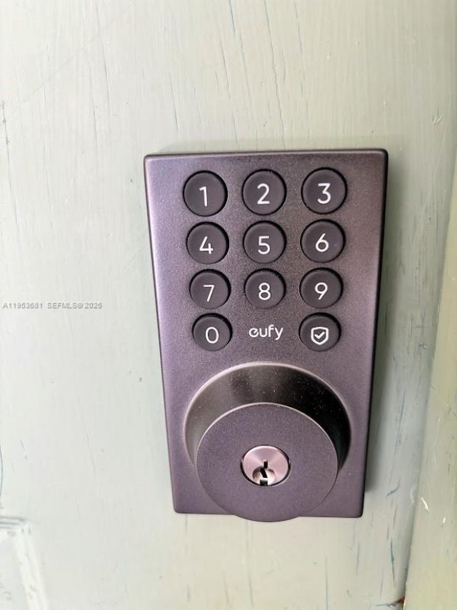 460 S Park Rd, Unit 6-303, Hollywood, FL 33021 Photo