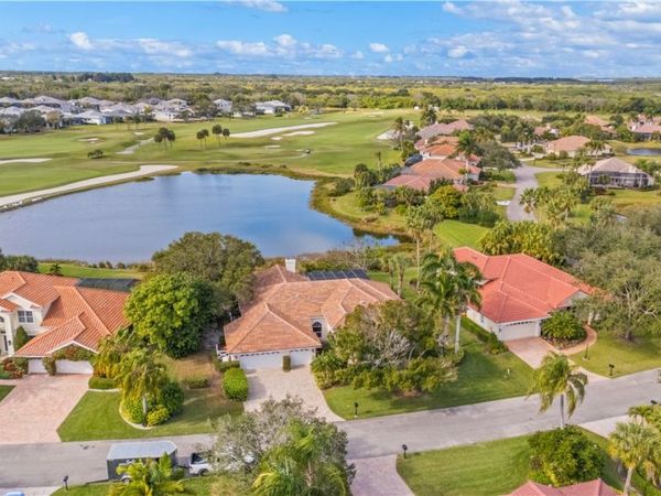 1850 Paseo Del Lago Lane, Vero Beach, FL 32967