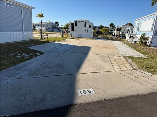 19681 Summerlin #186 RD, FORT MYERS, FL 33908