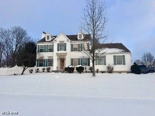 456 Weatherstone Drive, Wadsworth, OH 44281 Main Photo