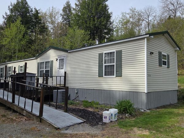 1035 Airline Road, Clifton, ME 04428