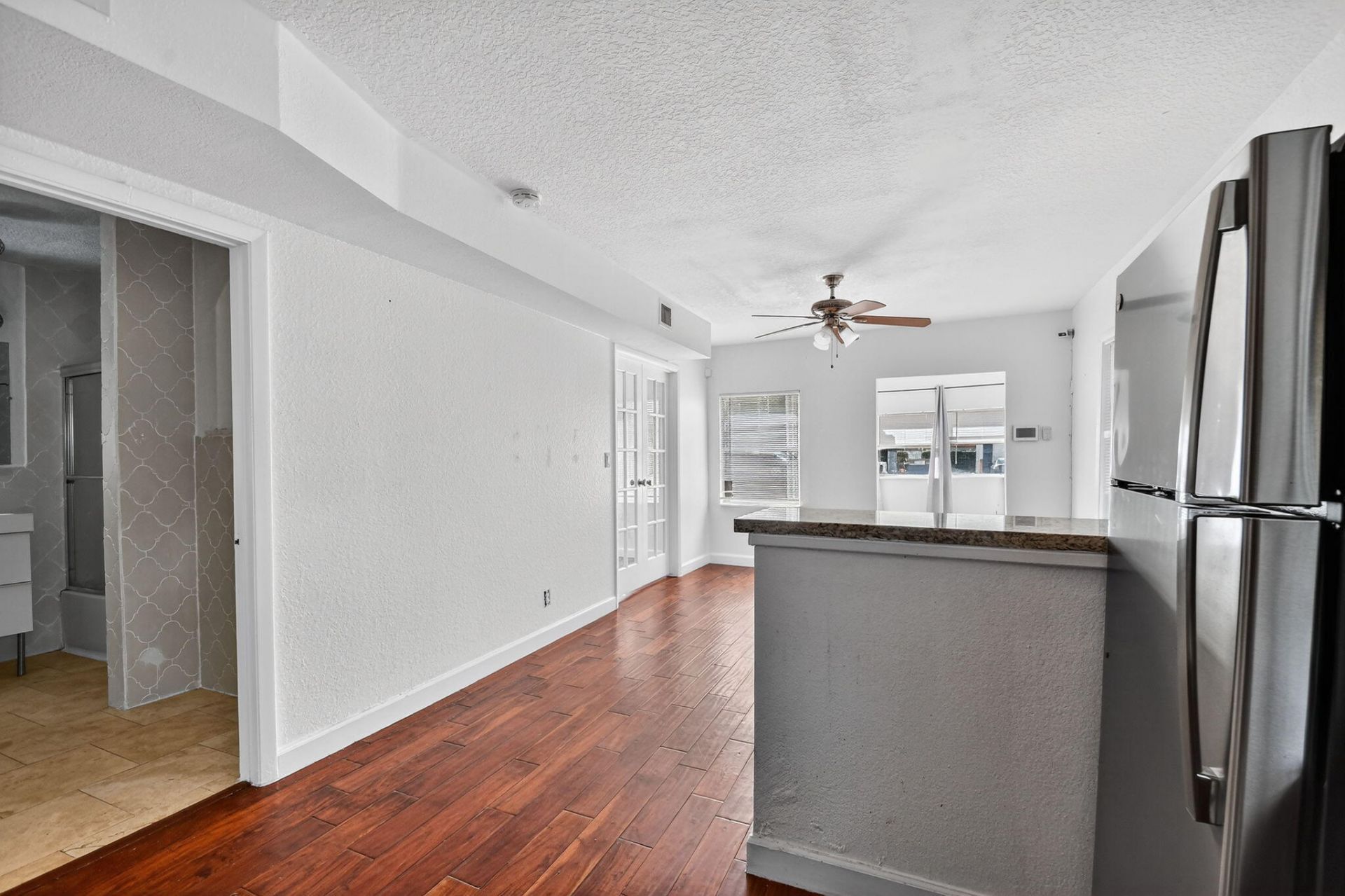 1011 W Lakewood Road, West Palm Beach, FL 33405 Photo