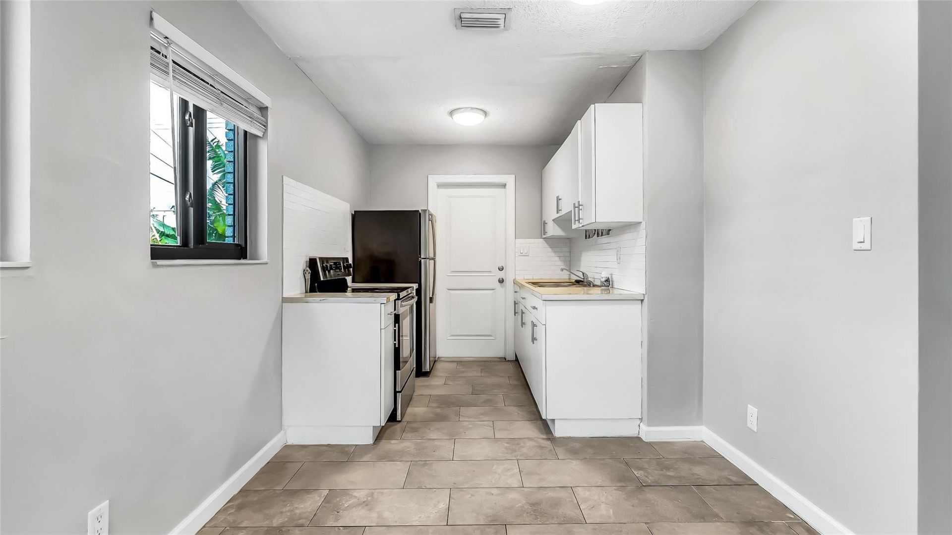 804 SW 28th Street, Fort Lauderdale, FL 33315 Photo