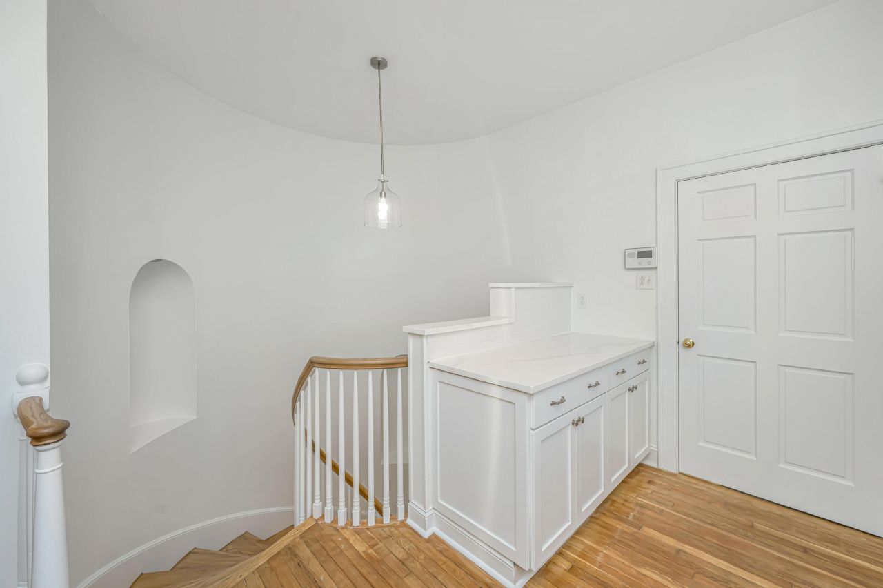 1162 Buist Avenue Photo 22