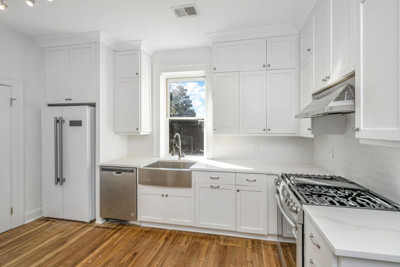 1162 Buist Avenue Photo 24