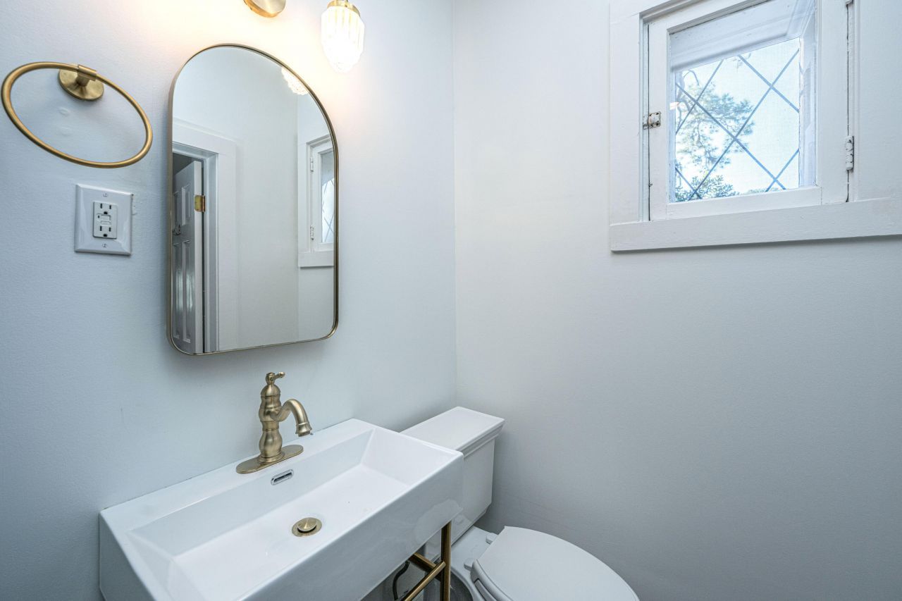 1162 Buist Avenue Photo 36