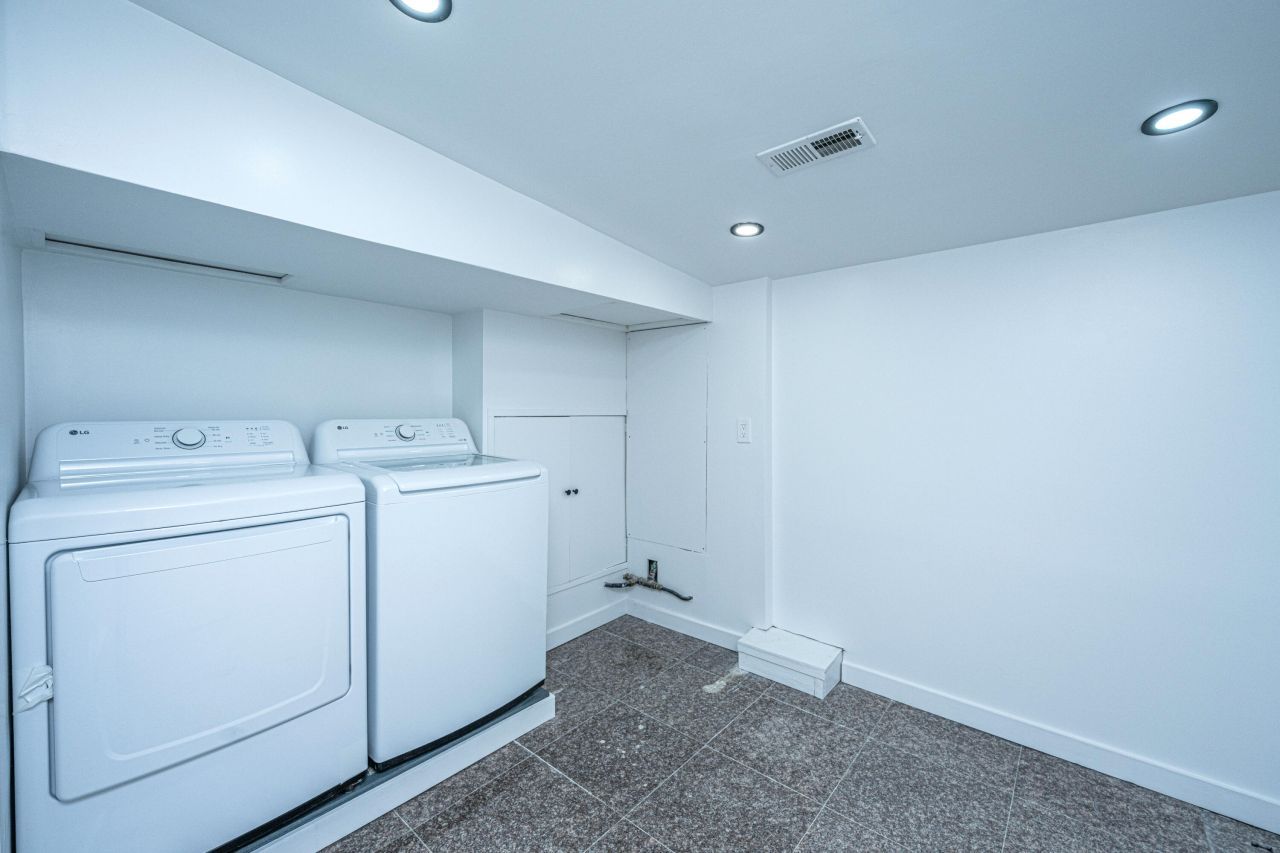 1162 Buist Avenue Photo 39