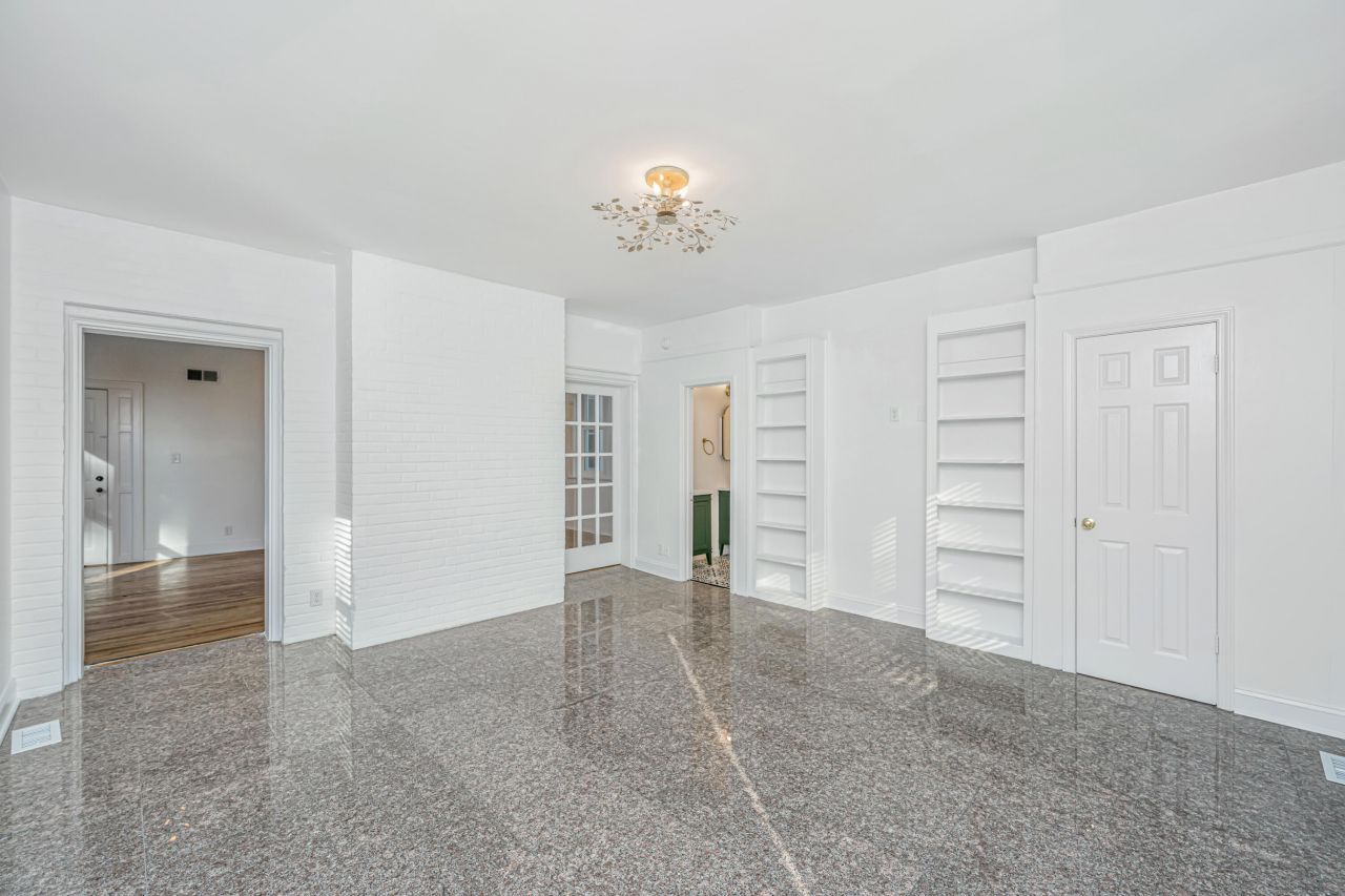 1162 Buist Avenue Photo 8