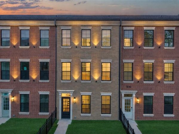 500 SW B Street , Unit 5, Bentonville, AR 72712