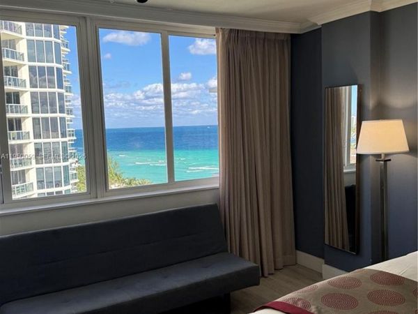 19201 Collins Ave , Unit 1018, Sunny Isles Beach, FL 33160