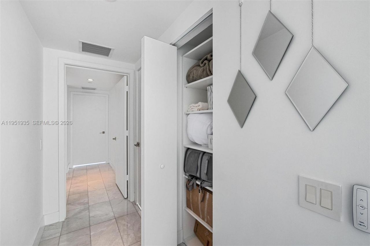 3131 NE 7th Ave , Unit 1701, Miami, FL 33137 Photo