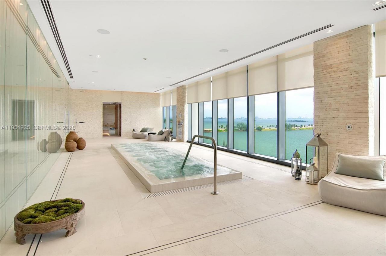 3131 NE 7th Ave , Unit 1701, Miami, FL 33137 Photo