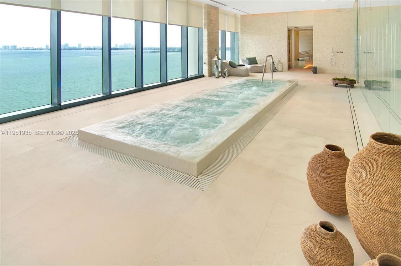 3131 NE 7th Ave , Unit 1701, Miami, FL 33137 Photo